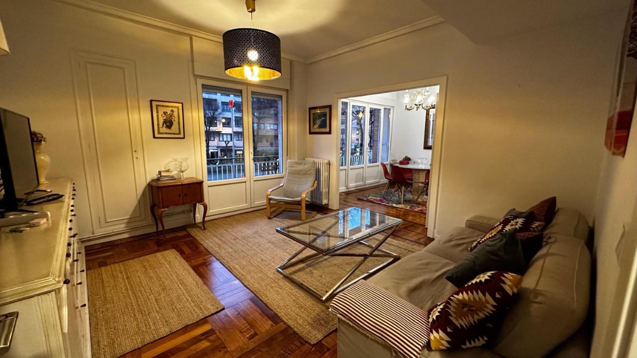Fantastico Apartamento En El Centro De Bilbao Exterior photo