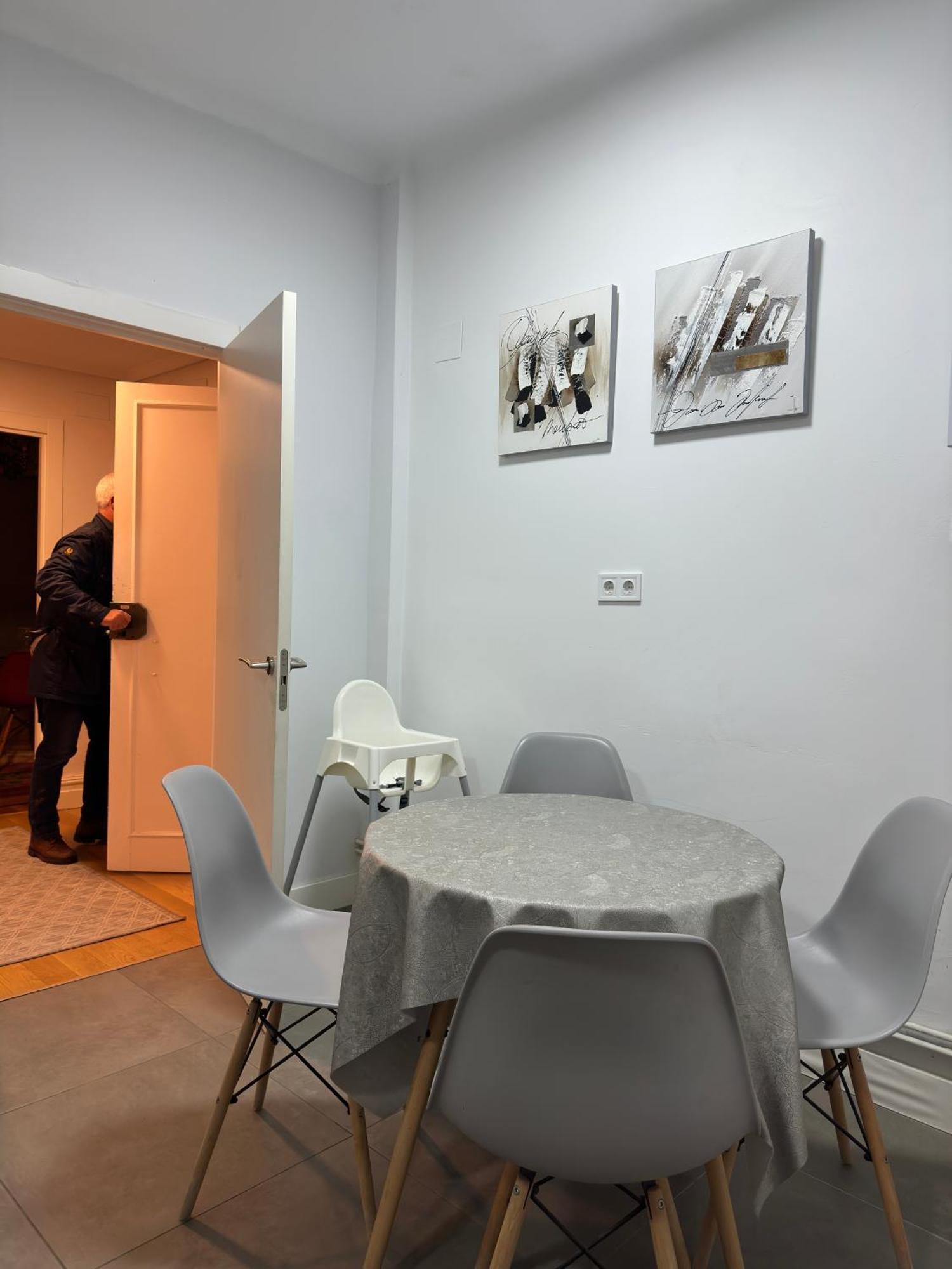 Fantastico Apartamento En El Centro De Bilbao Exterior photo