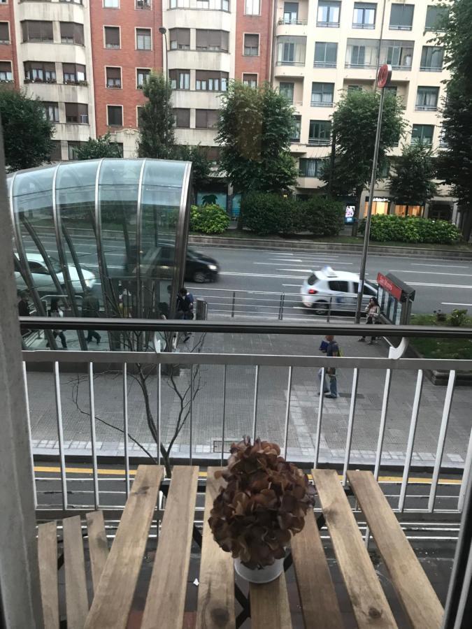 Fantastico Apartamento En El Centro De Bilbao Exterior photo